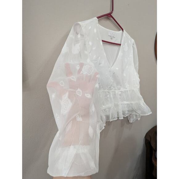 Romantic billowy cream v-neck blouse by Love And Piece Collective size L - Picture 6 of 9